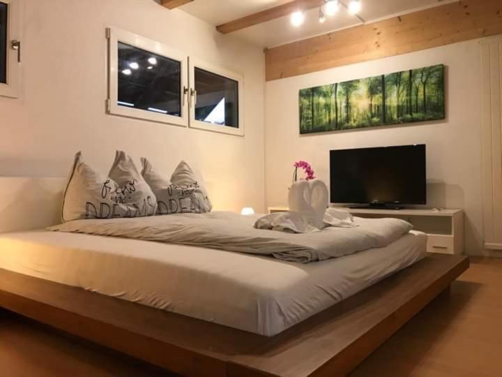 Fai'S Guesthouse Виднау Экстерьер фото