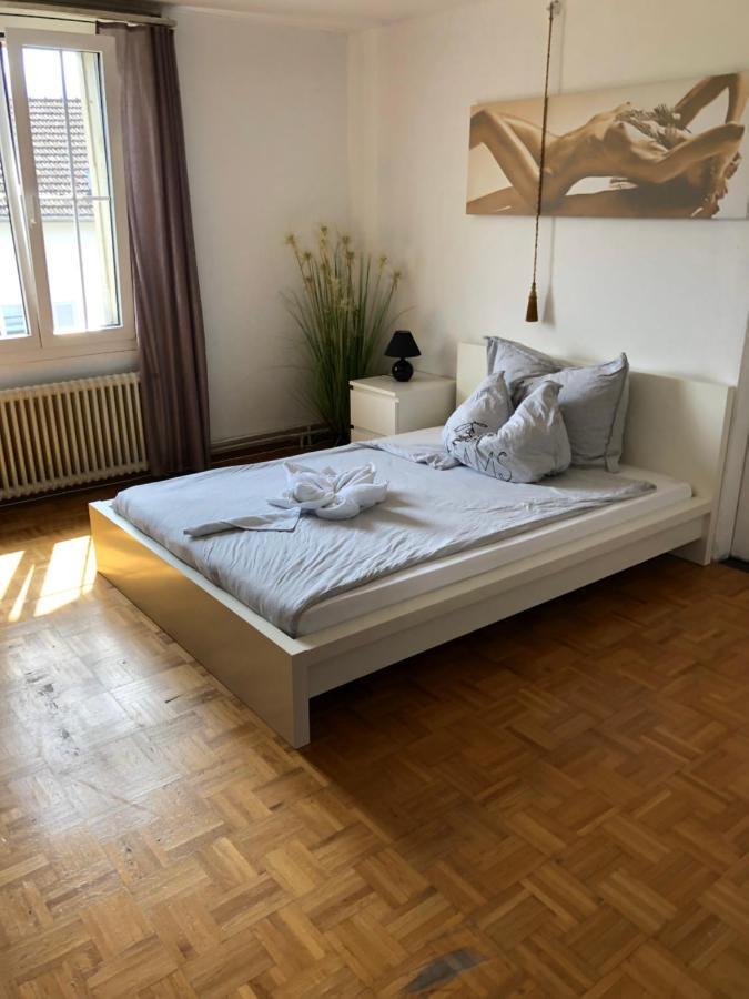 Fai'S Guesthouse Виднау Экстерьер фото